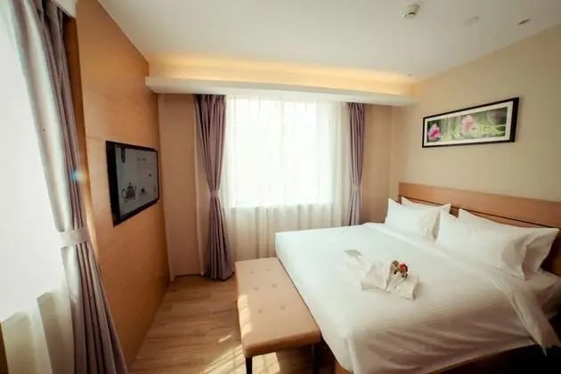 Standard Tek Büyük Yataklı Oda (Low Floor)