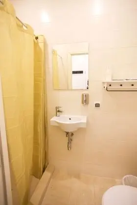 Standard Tek Büyük veya İki Ayrı Yataklı Oda