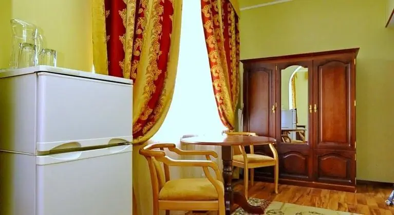 Üçlü Business