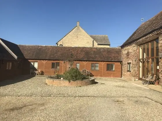 Apart Daire (Farm End Apartment)