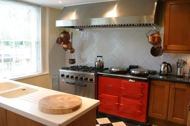 Ev, Engellilere Uygun, Banyolu/Duşlu (Farmhouse)