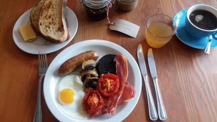 Tek Büyük Yataklı Oda, Banyolu/Duşlu, Bahçe Manzaralı (Exe)