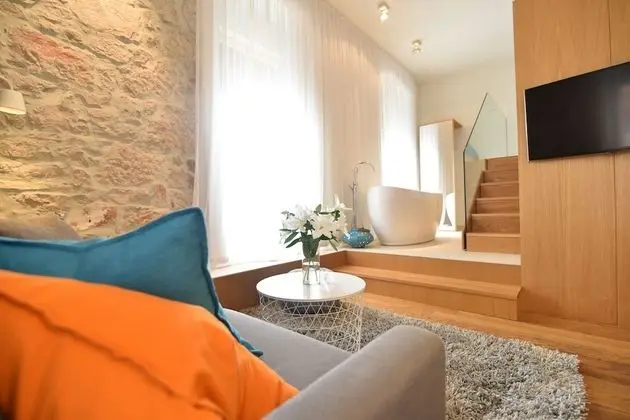 Deluxe Stüdyo, Deniz Manzaralı