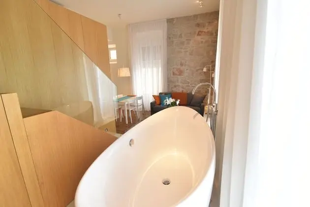 Deluxe Stüdyo, Deniz Manzaralı