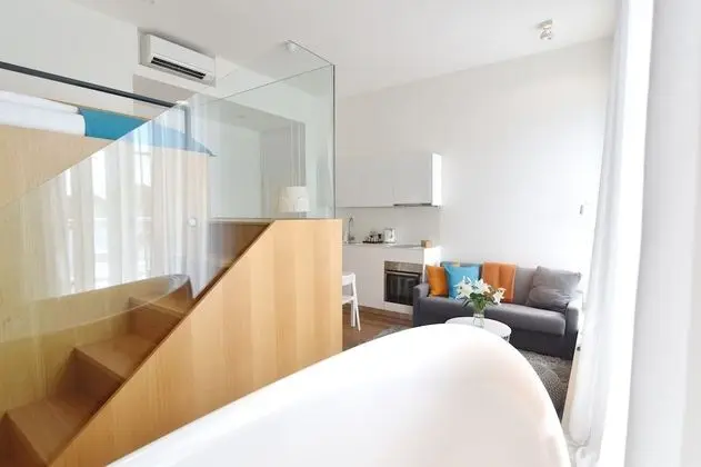 Deluxe Stüdyo, Deniz Manzaralı