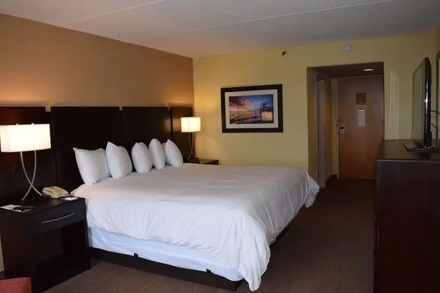 Handicap Room 1 King Non Smoking
