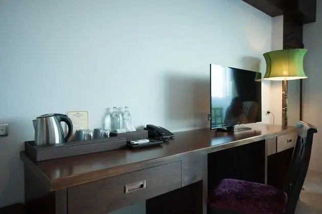 Superior Double Room with Shower