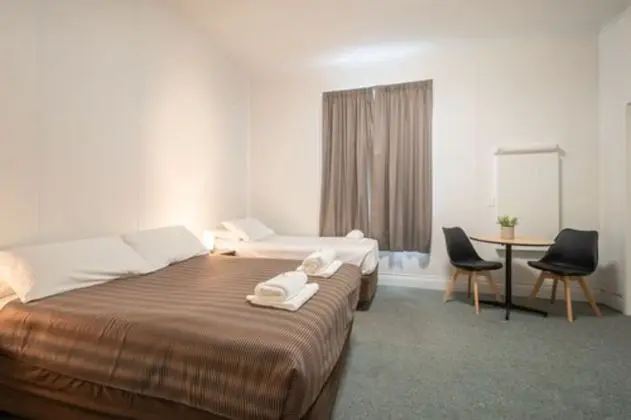 Economy İki Ayrı Yataklı Oda, 2 Tek Kişilik Yatak, Ortak Banyo (1st Floor)
