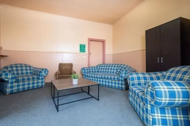 Economy İki Ayrı Yataklı Oda, 2 Tek Kişilik Yatak, Ortak Banyo (1st Floor)