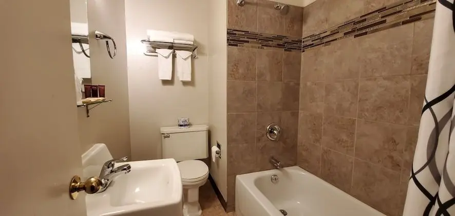 Oda, 1 Büyük (Queen) Boy Yatak