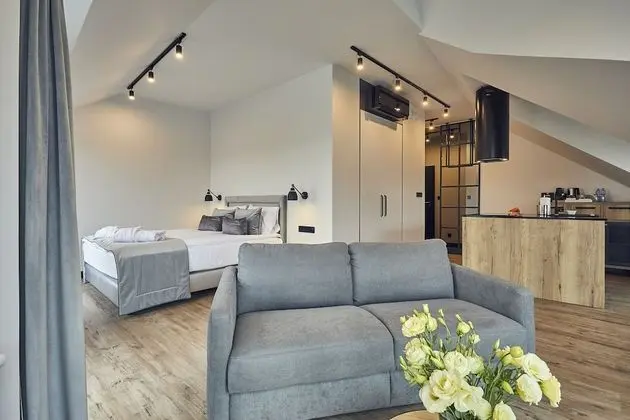 Süit, 1 En Büyük (King) Boy Yatak, Nehir Manzaralı