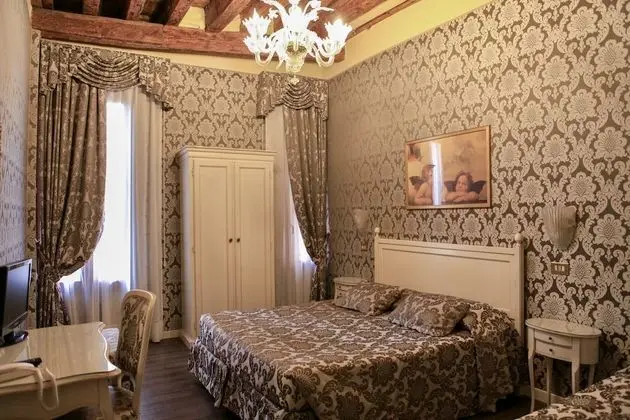 Üç Kişilik Oda, Özel Banyo