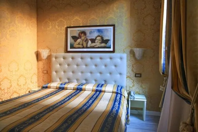 Üç Kişilik Oda, Özel Banyo