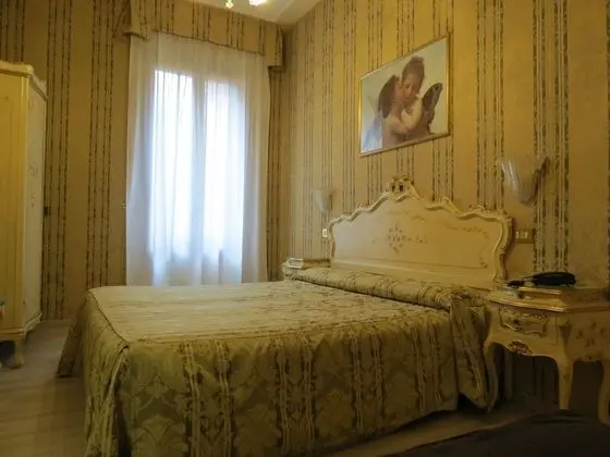 Üç Kişilik Oda, Özel Banyo