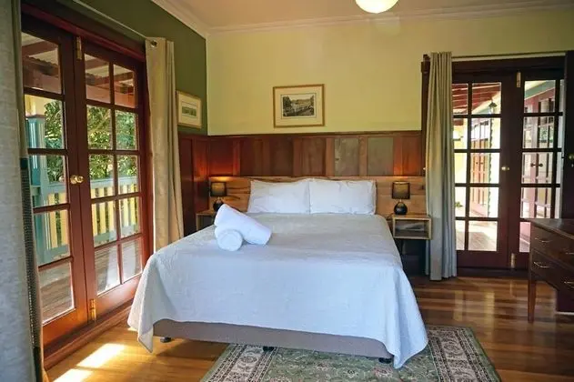 Forest View Spa Suite
