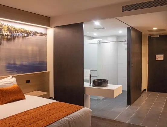 City Tek Büyük veya İki Ayrı Yataklı Oda, 1 Yatak Odası, Balkon, Şehir Manzaralı