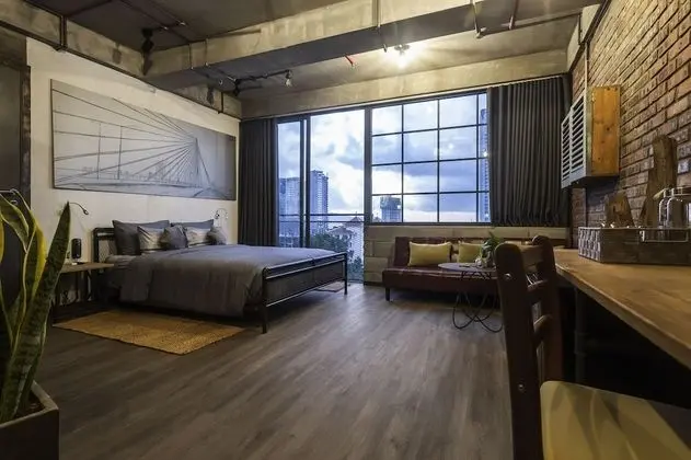 Deluxe Tek Büyük Yataklı Oda