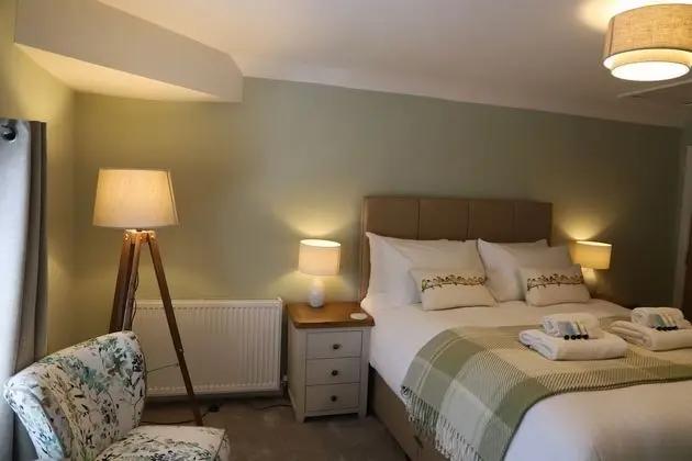 Deluxe Tek Büyük Yataklı Oda, Banyolu/Duşlu (The Severnside Room)