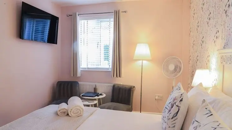 Standard Tek Büyük Yataklı Oda, Banyolu/Duşlu (The Gorge Room)