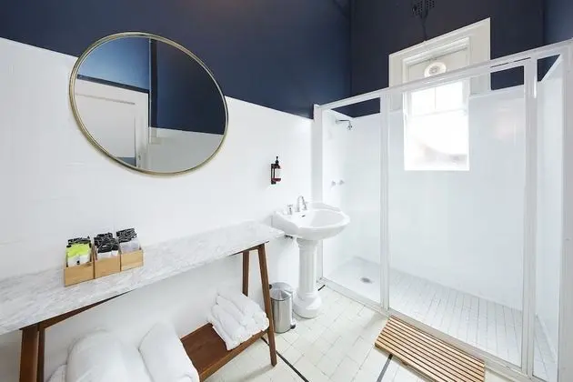 Family Oda, 2 Çift Kişilik Yatak, Ortak Banyo