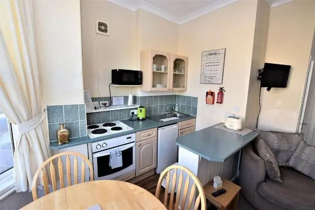 Family Apart Daire, Banyolu/Duşlu (Large Bedroom First Floor)