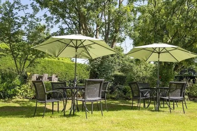 Standard Tek Kişilik Oda, 1 Tek Kişilik XL Yatak, Banyolu/Duşlu, Bahçe Manzaralı