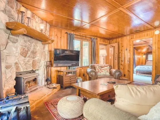 Kulübe, 1 Büyük (Queen) Boy Yatak (Bridlewood Cabin)