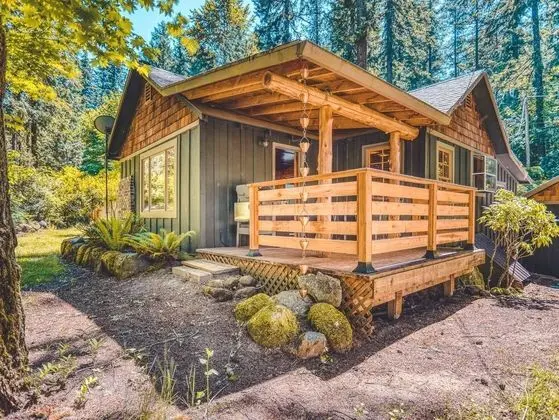 Kulübe, 1 Büyük (Queen) Boy Yatak (Bridlewood Cabin)