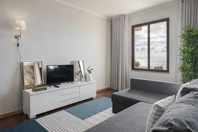 Basic Apart Daire, Birden Çok Yatak, Deniz Manzaralı