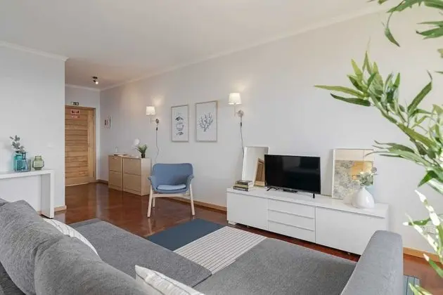 Basic Apart Daire, Birden Çok Yatak, Deniz Manzaralı