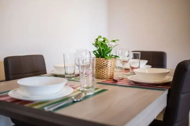 Apart Daire, 1 Yatak Odası, Göl Manzaralı