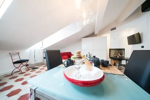 Stüdyo, 1 Büyük (Queen) Boy Yatak ve Çekyat