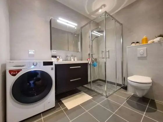 Apart Daire, 2 Yatak Odası, Mikrodalga