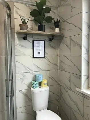 Comfort Ev, Özel Banyo (Kimberley Place)