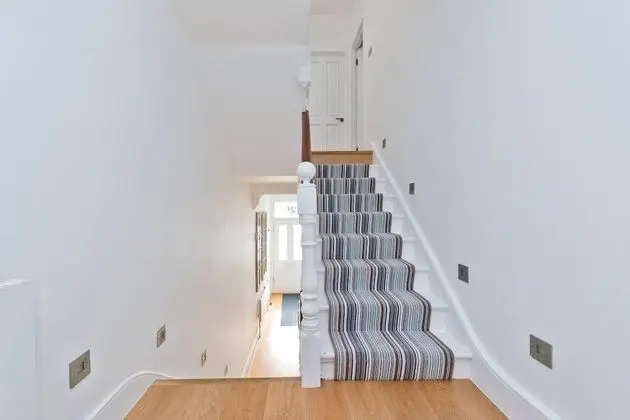 Ev (5 Bedrooms)