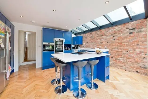 Ev (5 Bedrooms)