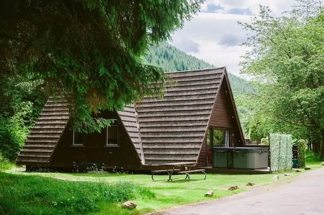 Kulübe, Özel Banyo, Göl Manzaralı (Hot Tub)
