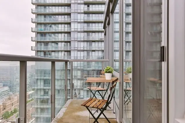 Daire, 2 Yatak Odası, Balkon, Şehir Manzaralı