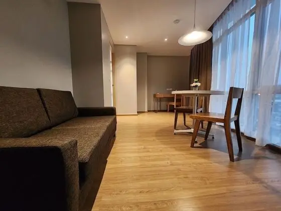 Executive Suite (2 Bedrooms)