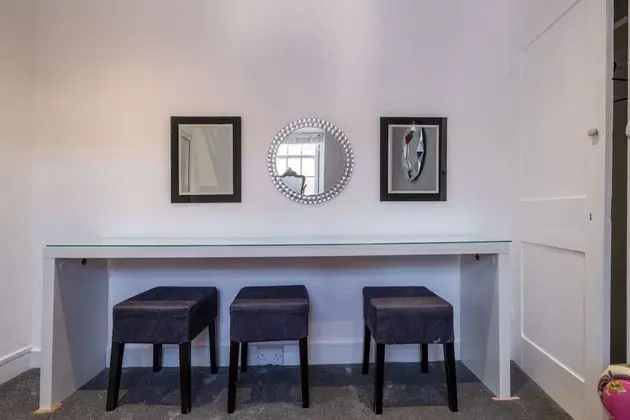 Ev, 5 Yatak Odası (5 Bedrooms)
