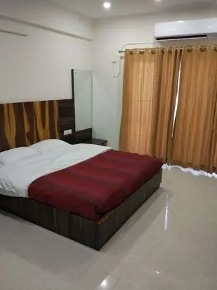Luxury Tek Büyük Yataklı Oda, 1 En Büyük (King) Boy Yatak ve Çekyat, Engellilere Uygun