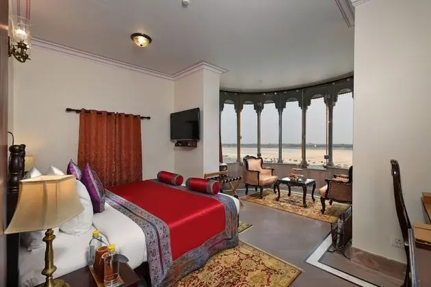 Varuna Burj