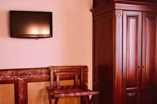 Standard Büyük Yataklı Tek Kişilik Oda