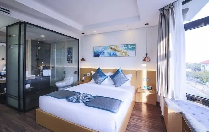 Deluxe Tek Büyük Yataklı Oda