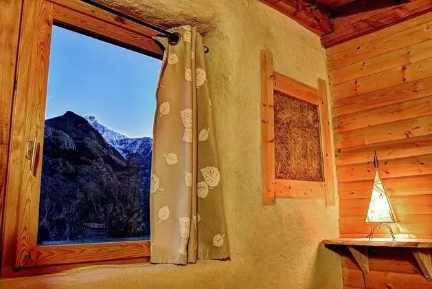 Dört Kişilik Oda