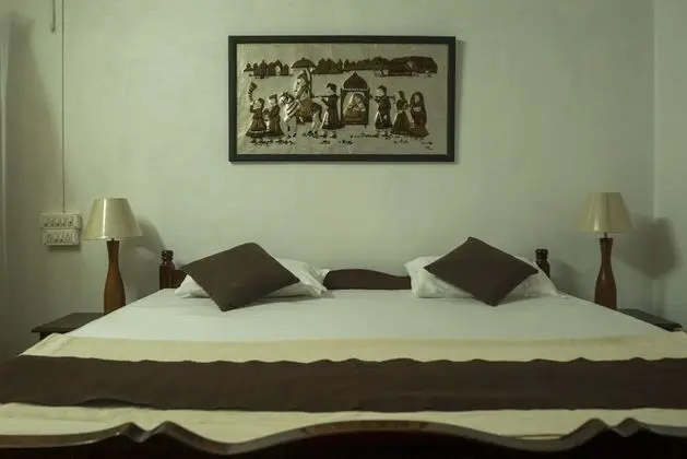 Deluxe Oda, Havuz Manzaralı