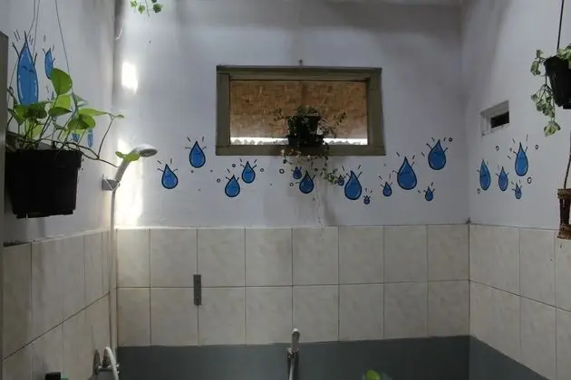 Ortak Ranzalı Oda, Ortak Banyo (With AC)