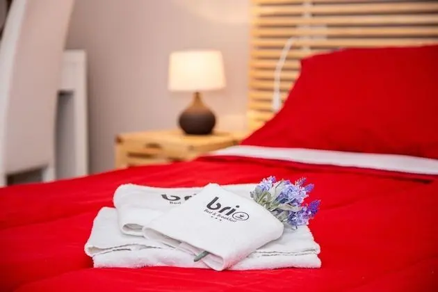 Comfort Tek Büyük veya İki Ayrı Yataklı Oda