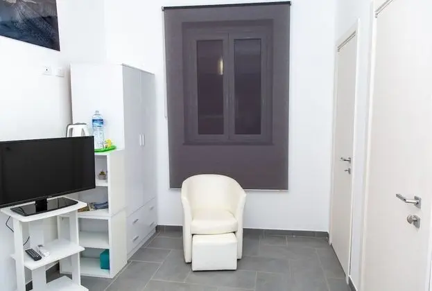 Economy Tek Büyük veya İki Ayrı Yataklı Oda