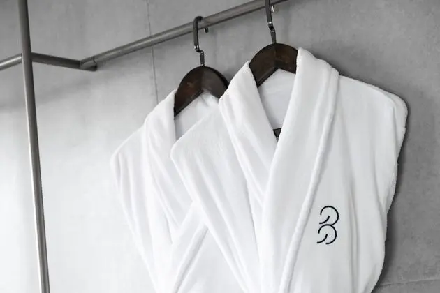Luxury Tek Büyük Yataklı Oda
